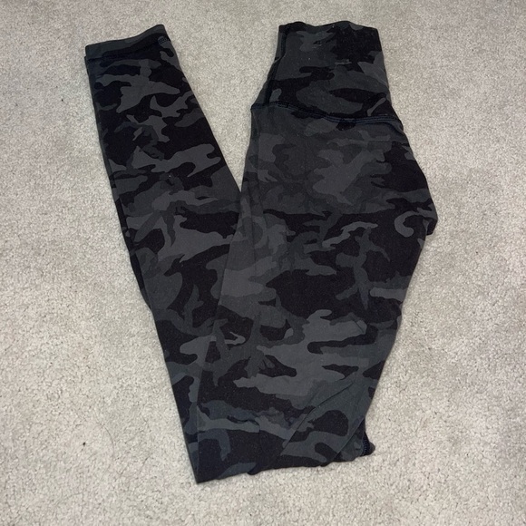 Lululemon align leggings - Picture 5 of 5